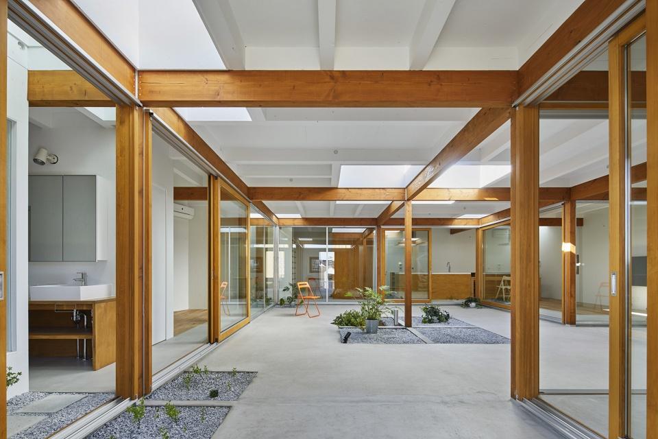 充滿自然光線的住宅設(shè)計空間4 充滿自然光線的住宅設(shè)計空間4