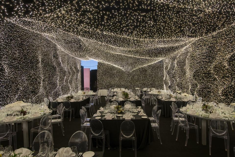 多媒體餐飲行業(yè)數(shù)字展廳系統(tǒng)設(shè)計(jì)3 多媒體餐飲行業(yè)數(shù)字展廳系統(tǒng)設(shè)計(jì)3