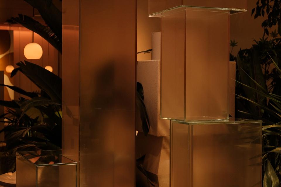 電子公司展廳設(shè)計(jì)大綱案例4 電子公司展廳設(shè)計(jì)大綱案例4