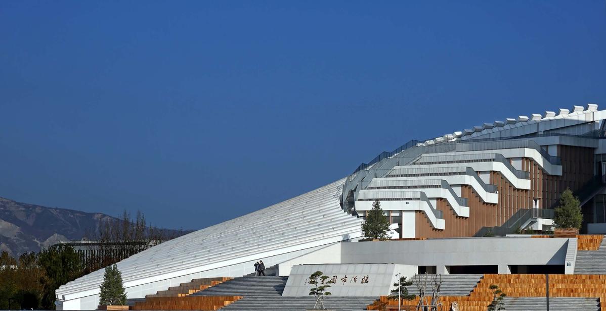 04-%E5%A4%A7%E5%9C%B0%E8%89%BA%E6%9C%AF.jpg 04-%E5%A4%A7%E5%9C%B0%E8%89%BA%E6%9C%AF.jpg