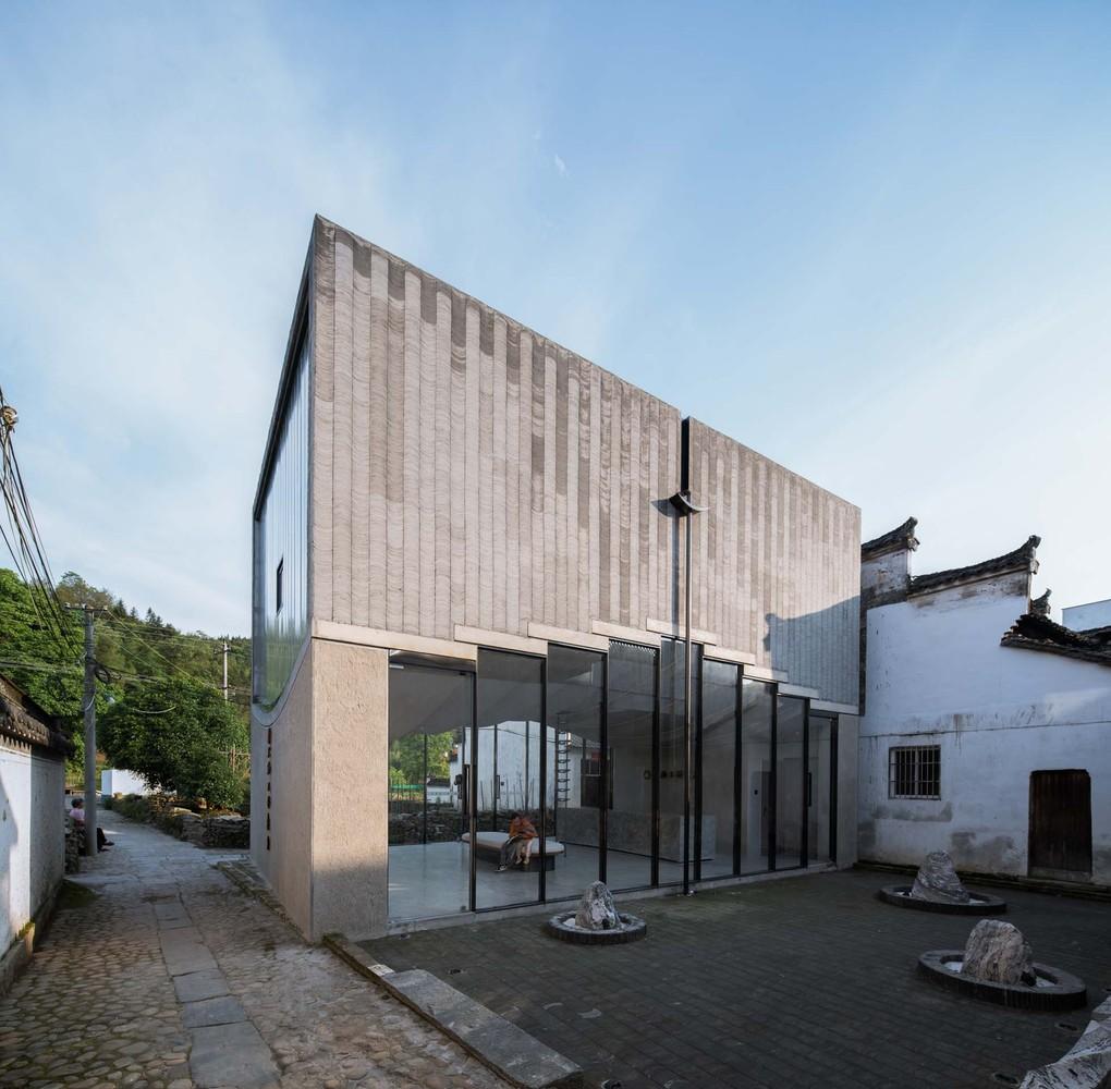 %E4%B9%85%E8%BF%9D%E7%9A%84%E6%96%B0%E5%B1%85_%C2%A9%E8%B5%B5%E5%A5%95%E9%BE%99.jpg %E4%B9%85%E8%BF%9D%E7%9A%84%E6%96%B0%E5%B1%85_%C2%A9%E8%B5%B5%E5%A5%95%E9%BE%99.jpg