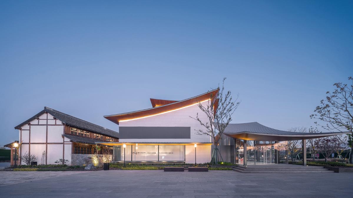 feature.jpg feature.jpg